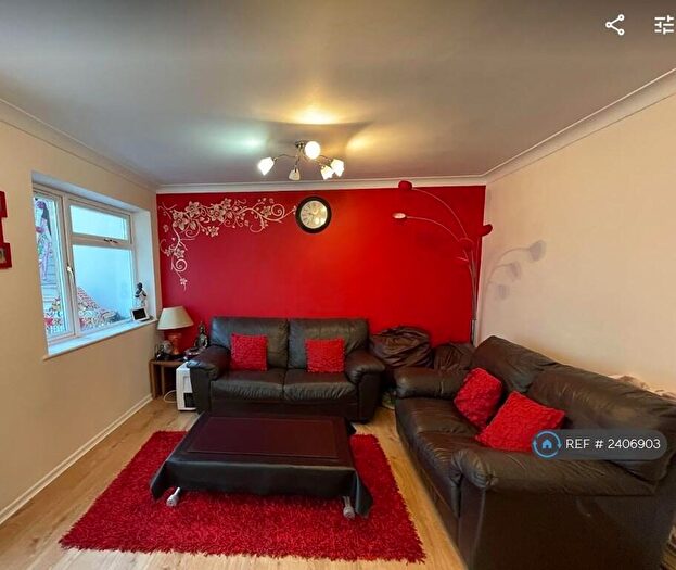 2 Bedroom Terraced House To Rent In Palmcourt Avenue, Birmingham, B28