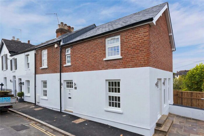 3 Bedroom Semi-Detached House To Rent In Park Road, Esher, Surrey, KT10