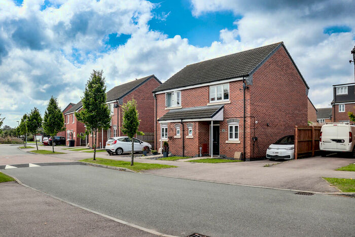 2 Bedroom Semi-Detached House To Rent In Faray Drive, Hinckley, LE10