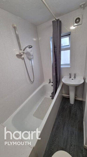 1 Bedroom Terraced House To Rent In Headland Park, Plymouth, PL4