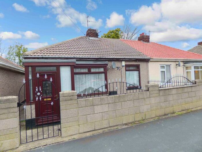 2 Bedroom Bungalow To Rent In Beach Grove, Horden, Peterlee, Durham, SR8