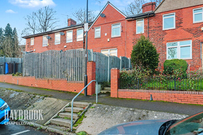 3 Bedroom Terraced House For Sale In Millthorpe Road, Firth Park, S5