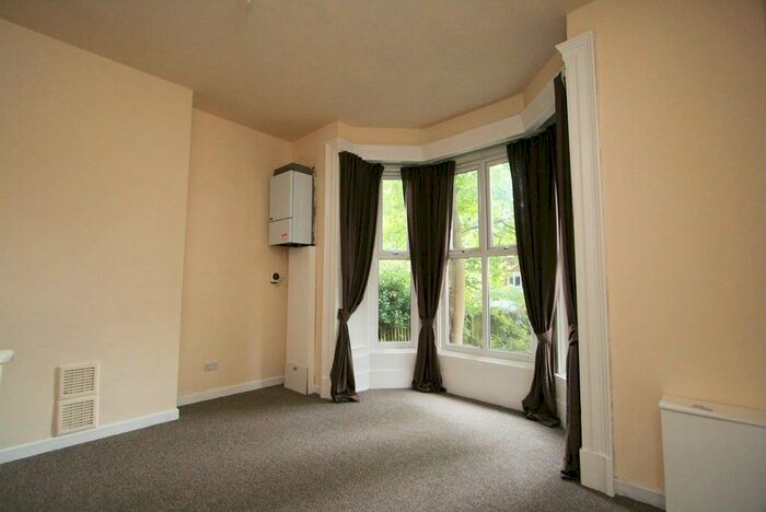 1 Bedroom Flat To Rent In Withington Road, Manchester, M16