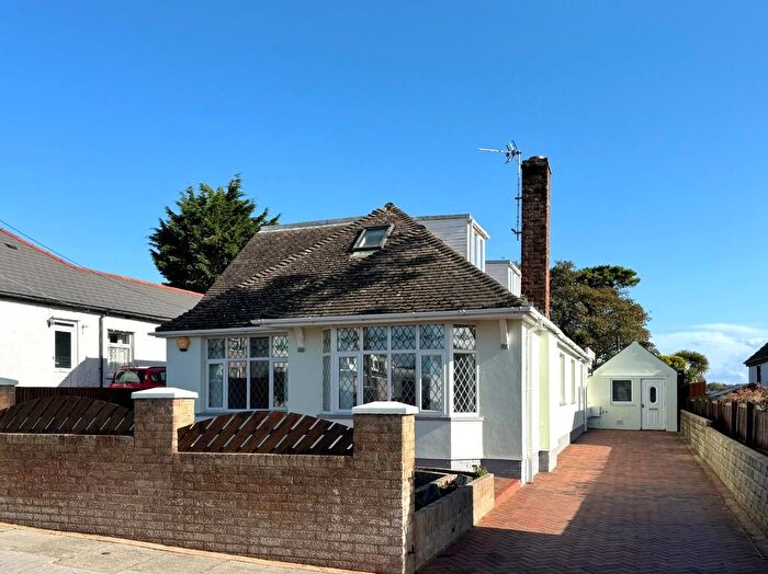 4 Bedroom Detached House For Sale In Clevedon Avenue, Sully, Penarth, CF64