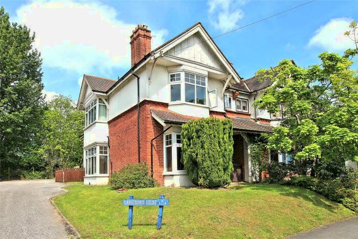 1 Bedroom Apartment To Rent In Woking, GU22