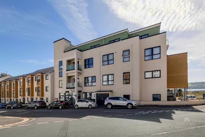 2 Bedroom Flat To Rent In Pier Street, Plymouth, PL1