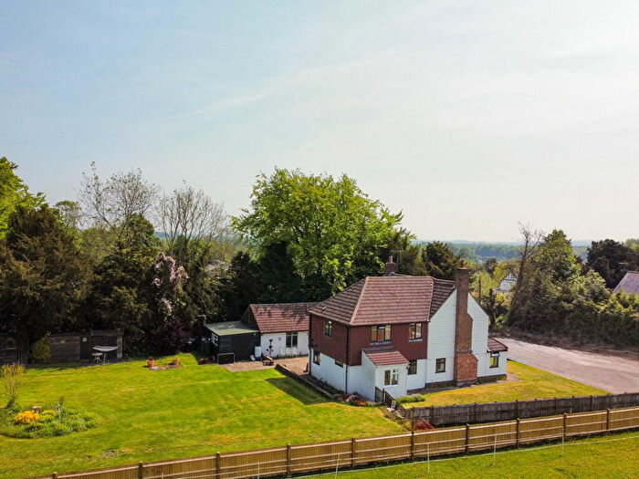 5 Bedroom Detached House For Sale In Main Road, Littleton, Winchester, SO22