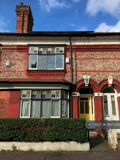 5 Bedroom Terraced House To Rent In Thurlby Street, Manchester, M13
