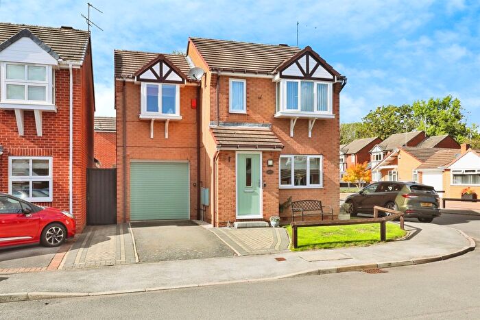 4 Bedroom Detached House For Sale In Whitehead Close, Dinnington, Sheffield, S25