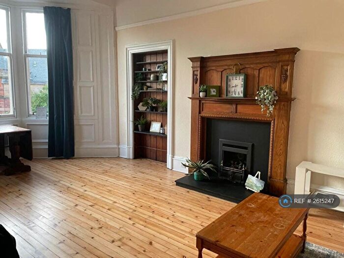 3 Bedroom Flat To Rent In Warrender Park Crescent, Edinburgh, EH9