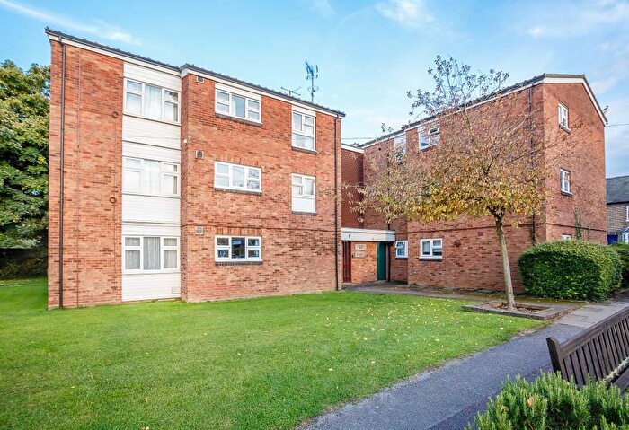 2 Bedroom Flat To Rent In Clark Road, Royston, SG8