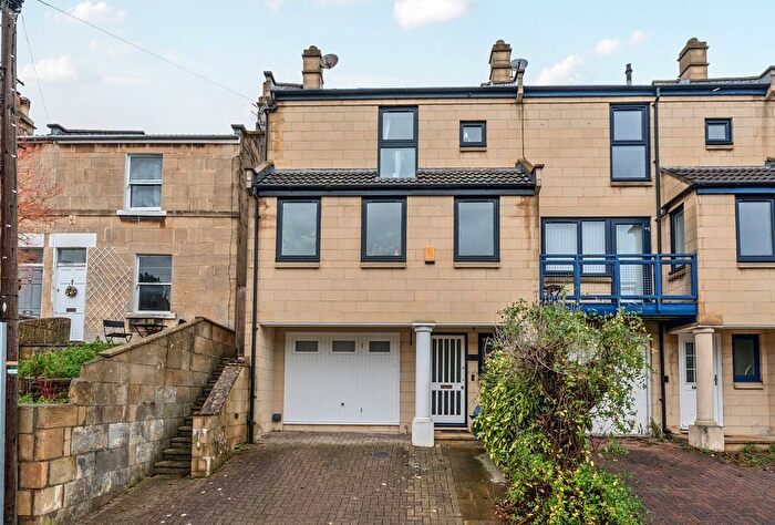 4 Bedroom End Terrace House For Sale In Upper Hedgemead Road, Bath, Somerset, BA1