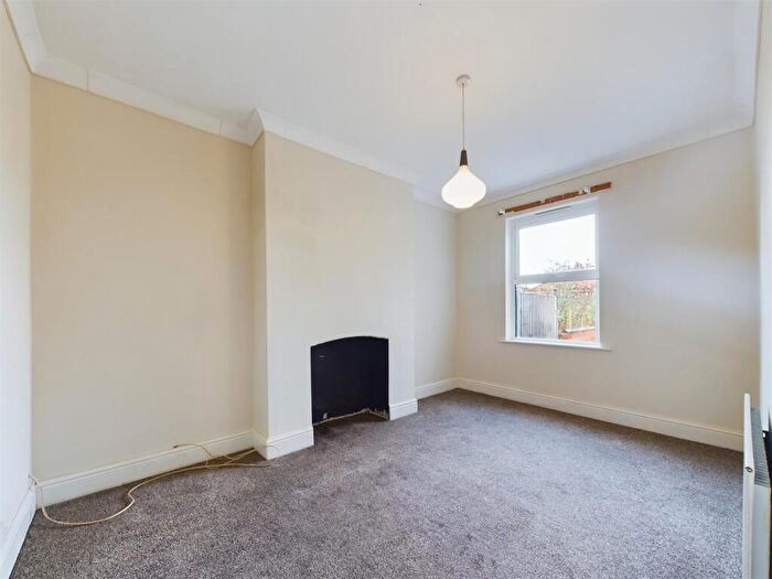 3 Bedroom Terraced House For Sale In Balfour Road, Derby, DE23