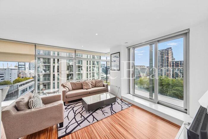 2 Bedroom Flat To Rent In Pan Peninsula Square, Canary Wharf, London, E14