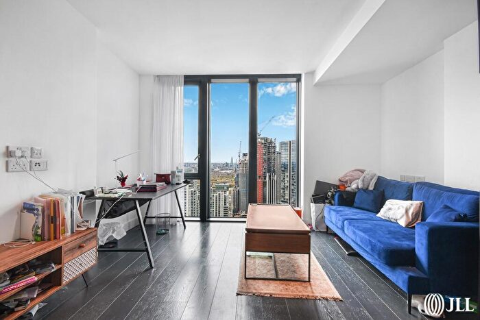 1 Bedroom Flat To Rent In Amory Tower, Marsh Wall, E14