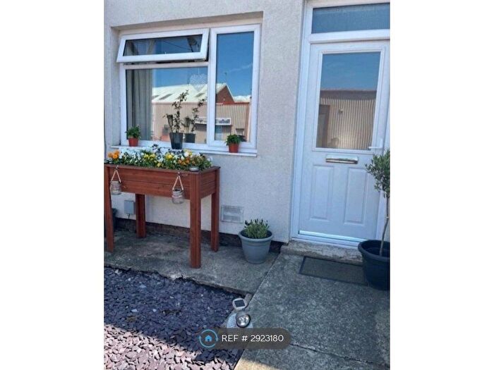 2 Bedroom Terraced House To Rent In Hunt Lane, Doncaster, DN5
