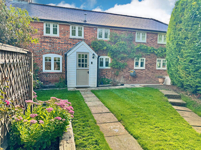 4 Bedroom Cottage For Sale In Lockeridge, Wiltshire, SN8