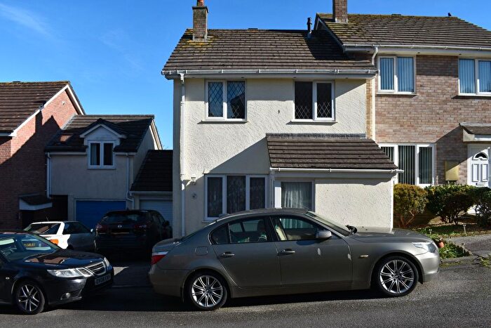 3 Bedroom Semi-Detached House To Rent In Boscundle Avenue, Falmouth, TR11