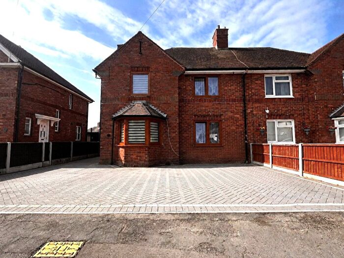 4 Bedroom Semi Detached House For Sale In Old Heath, Shrewsbury, Shropshire, SY1
