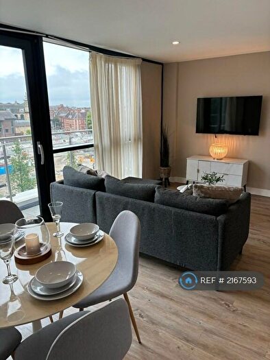 2 Bedroom Flat To Rent In The Glass House, Hull, HU1