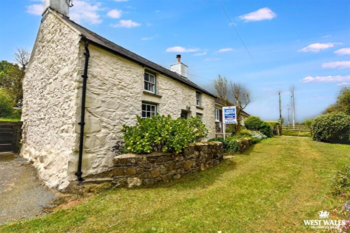 2 Bedroom End Of Terrace House For Sale In Priskilly, Hayscastle, Haverfordwest, SA62