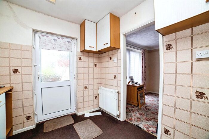 2 Bedroom Semi-Detached House For Sale In Newstead Street, Mansfield, Nottinghamshire, NG19