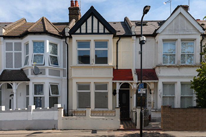 3 Bedroom Terraced House For Sale In Dawlish Road, Leyton, Waltham Forest, E10