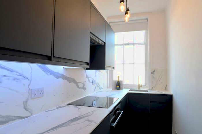 3 Bedroom Detached House To Rent In St. Georges Place, Brighton, BN1