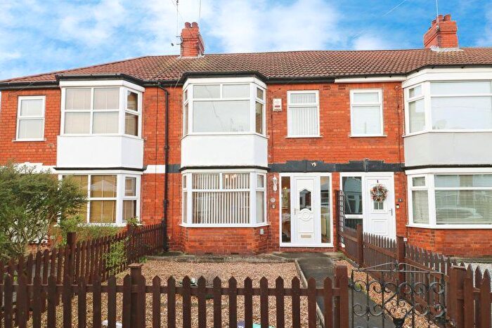 3 Bedroom Terraced House For Sale In Kingsley Drive, Willerby, HU10