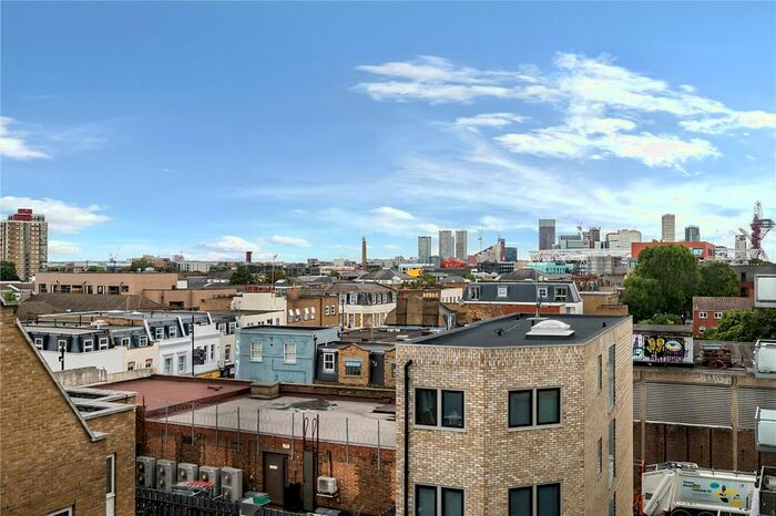 2 Bedroom Flat For Sale In Cardigan Road, London, E3