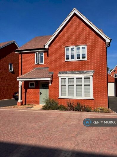 4 Bedroom Detached House To Rent In Ivy Grove, Feering, CO5