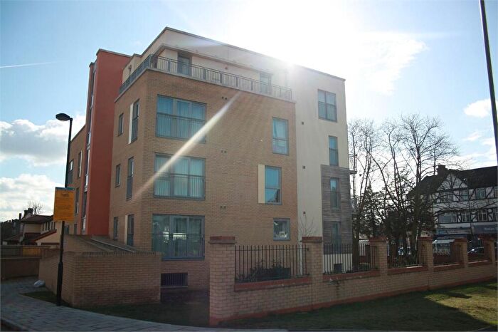 3 Bedroom Flat To Rent In Fortune Avenue, Edgware, HA8