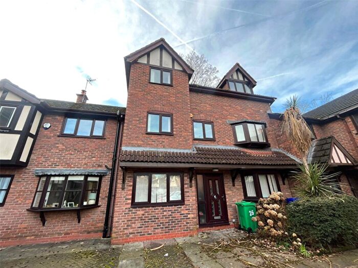 5 Bedroom House To Rent In Blackburn Gardens, West Didsbury, Manchester, M20