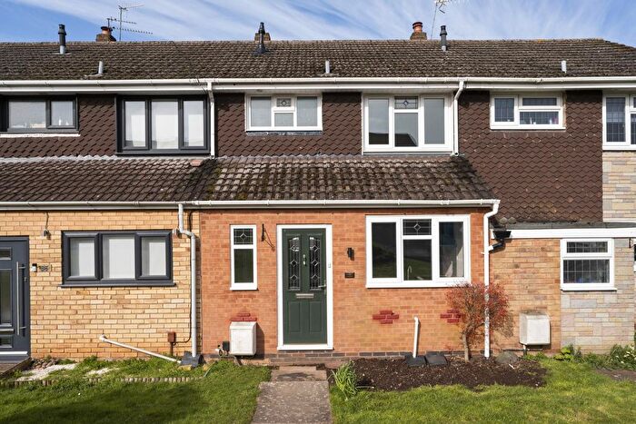 3 Bedroom Terraced House For Sale In Chatsworth Mews, Elmwood Road, Wordsley, DY8