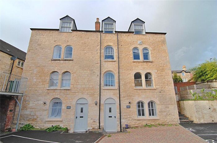 2 Bedroom Maisonette To Rent In Westward Road, Ebley, Stroud, Gloucestershire, GL5