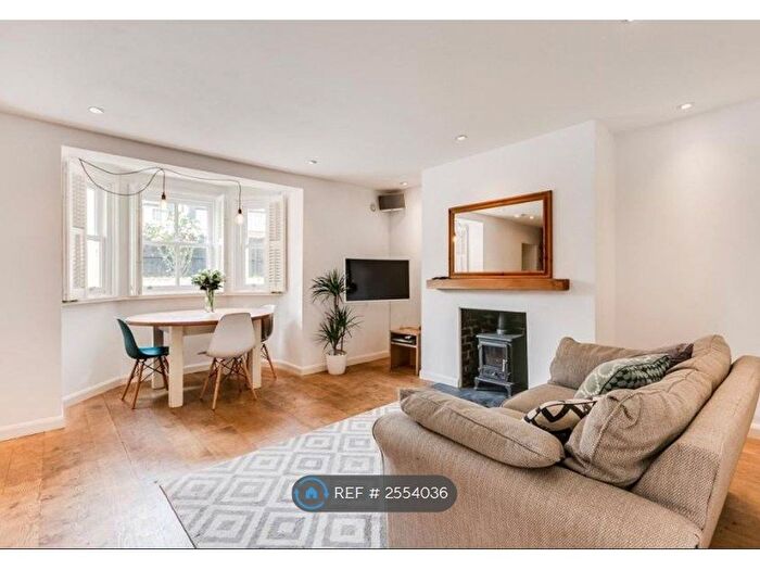 3 Bedroom Flat To Rent In Drewstead Road, Streatham Hill, SW16