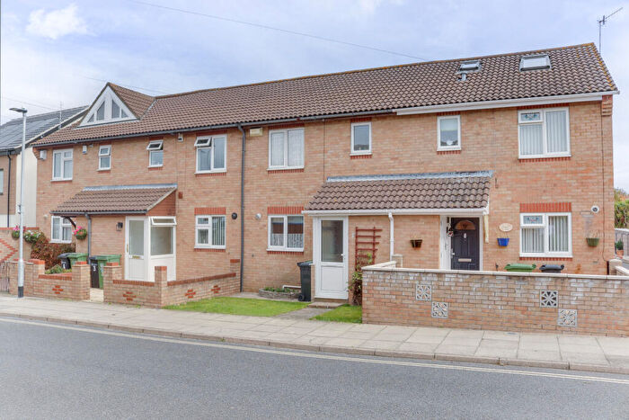 3 Bedroom Terraced House For Sale In Ironbridge Lane, Southsea, PO4