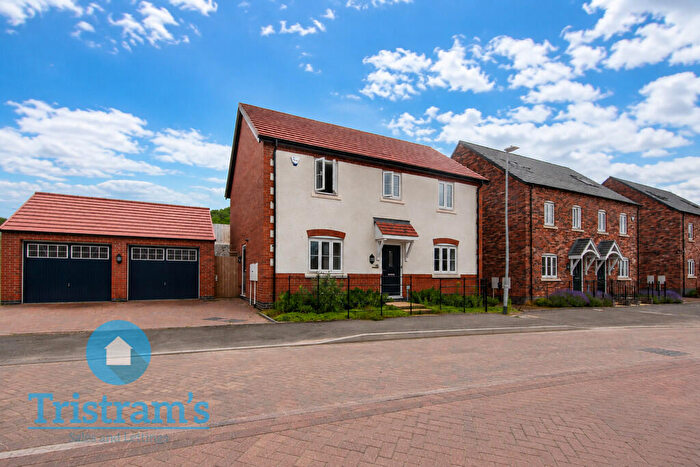 4 Bedroom Detached House To Rent In Field Farm Way, Stapleford, NG9