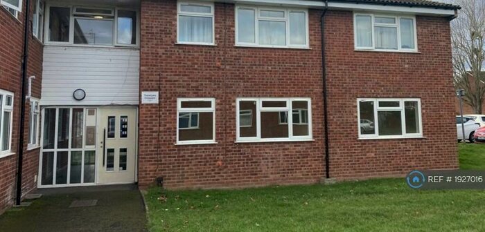 2 Bedroom Flat To Rent In Trevelyan Crescent, Stratford-Upon-Avon, CV37
