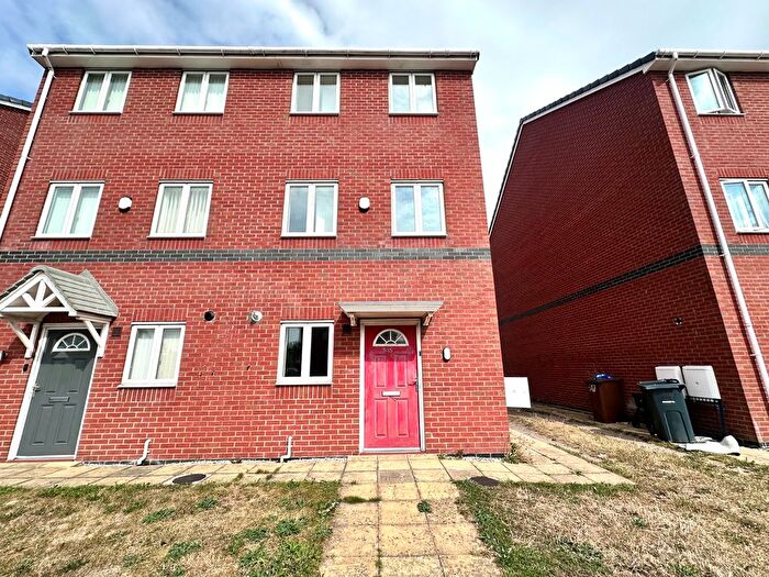 4 Bedroom Property To Rent In New Chester Road, Birkenhead, CH42