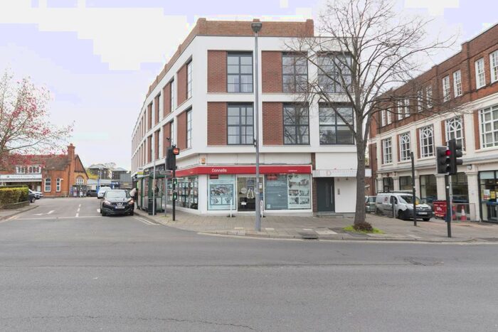 1 Bedroom Apartment To Rent In Station Parade, Letchworth Garden City, SG6