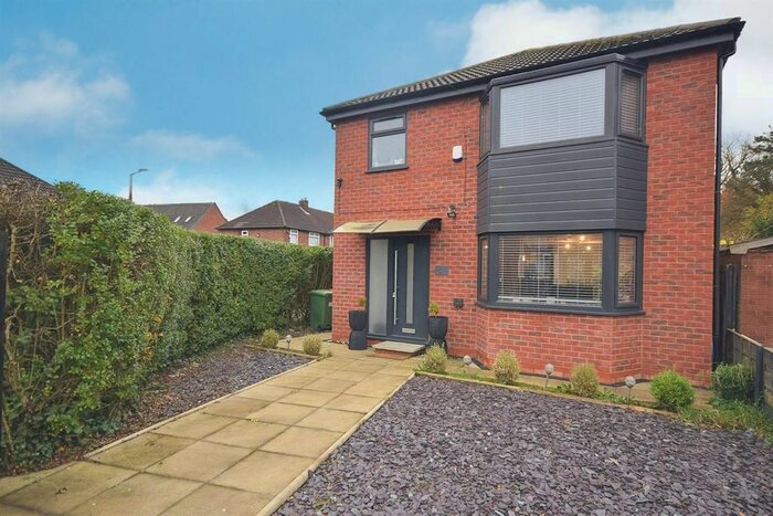 3 Bedroom Detached House To Rent In Brookfield Road, Cheadle, SK8