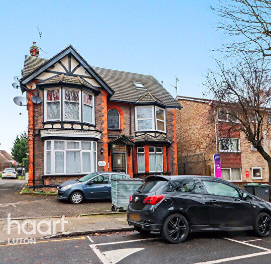 1 Bedroom Flat For Sale In Studley Road, Luton, LU3