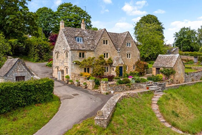 4 Bedroom Equestrian Facility For Sale In Painswick Road, Pitchcombe, Gloucestershire, GL6