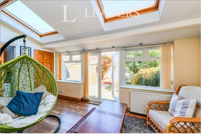 4 Bedroom Semi-Detached House To Rent In Cedar Grove, Portsmouth, PO3