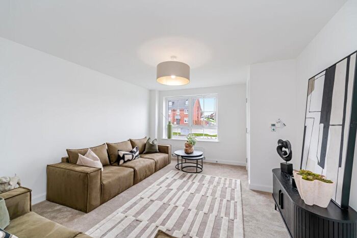 3 Bedroom End Of Terrace House For Sale In Barons Drive, Roslin, EH25