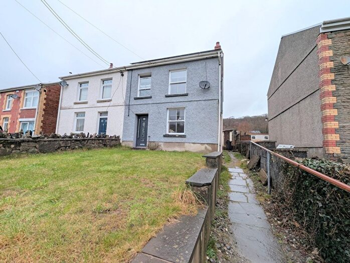 4 Bedroom Semi Detached House For Sale In Heol Tawe, Abercrave, Powys., SA9
