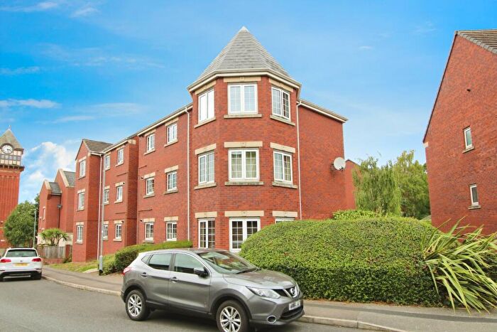 3 Bedroom Apartment To Rent In Castle Lodge Square, Rothwell, Leeds, West Yorkshire, LS26