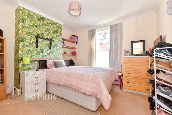 2 Bedroom Semi Detached House For Sale In Daniel Street, Ryde, Isle Of Wight, PO33