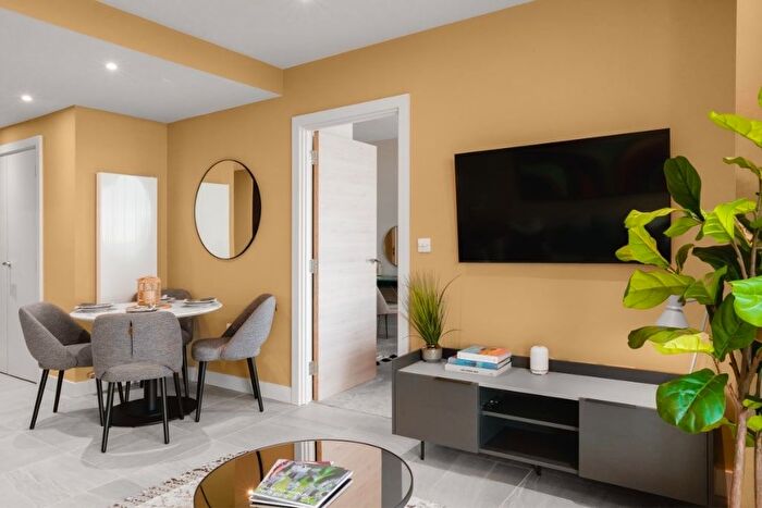 1 Bedroom Flat To Rent In William Jessop Way, Liverpool, L3